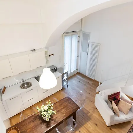 Charming Studio Near Piazza Castello By Wonderful Italy Turin Exterior photo